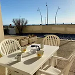 Appartement 2 Pièces Avec Terrasse Pour 4 Pers, Proche - Fr-1-323-451 *
