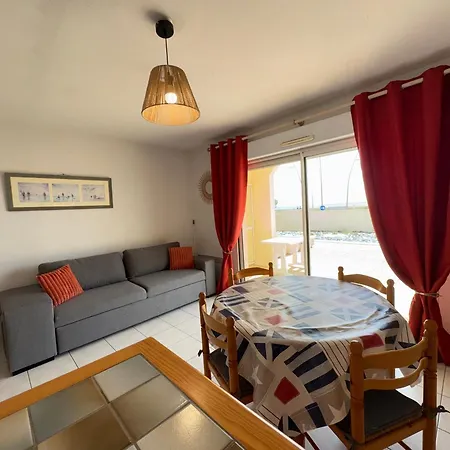 2 Pièces Avec Terrasse Pour 4 Pers, Proche - Fr-1-323-451 *