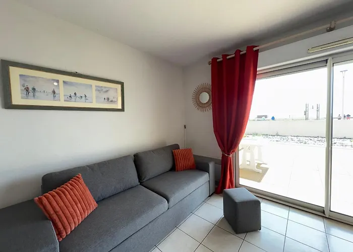 2 Pieces Avec Terrasse Pour 4 Pers, Proche - Fr-1-323-451 * Saint-Hilaire-de-Riez